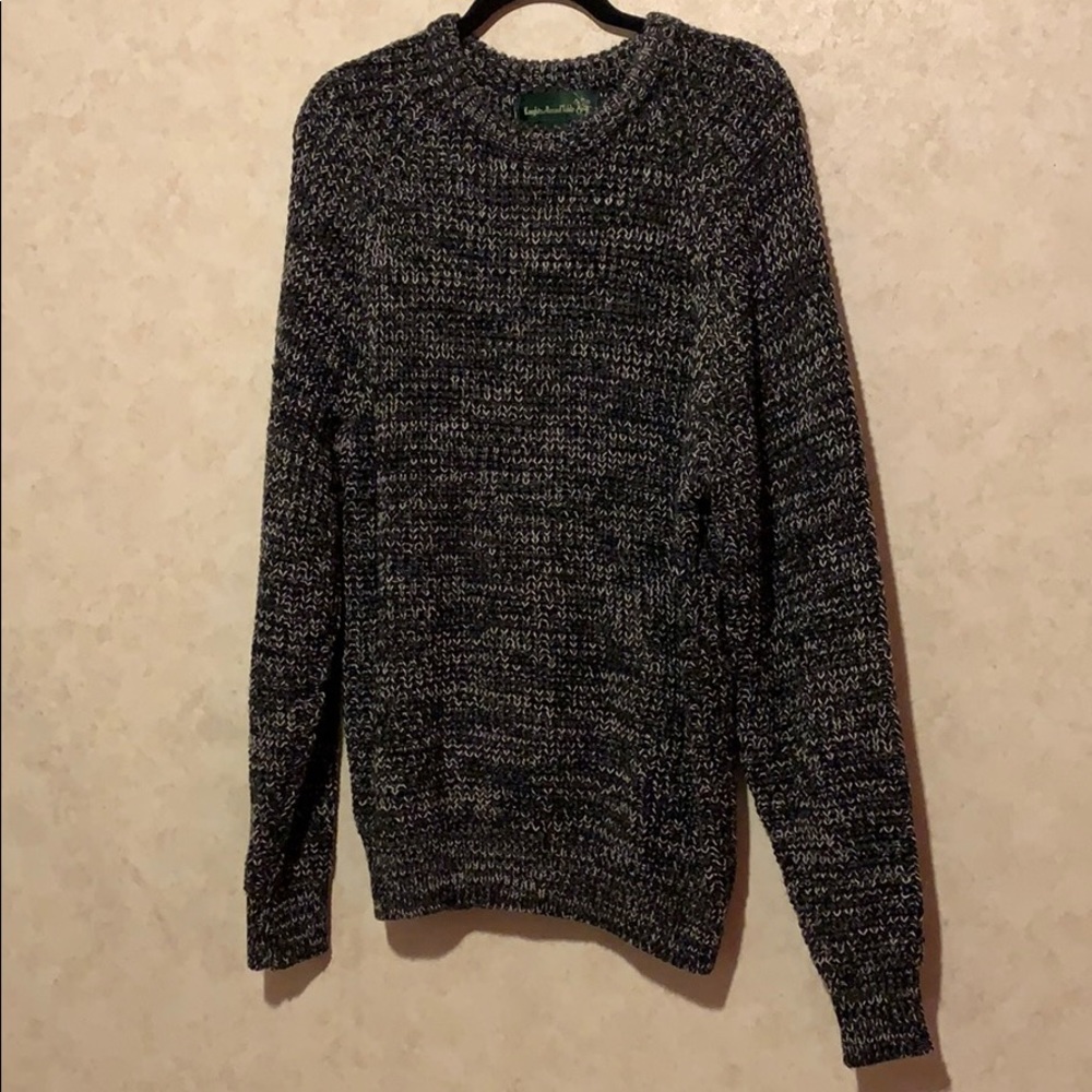 Knights of round table knit acrylic sweater medium